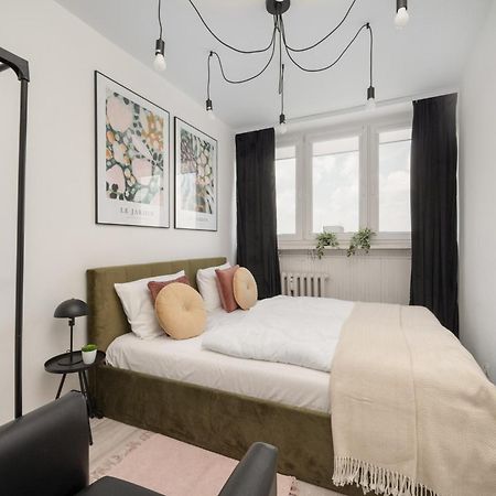 Cozy Apartment For 4 People In Wroclaw By Noclegi Renters Exterior foto